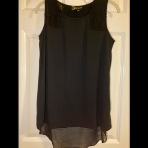 NWOT Serena Williams black tank.